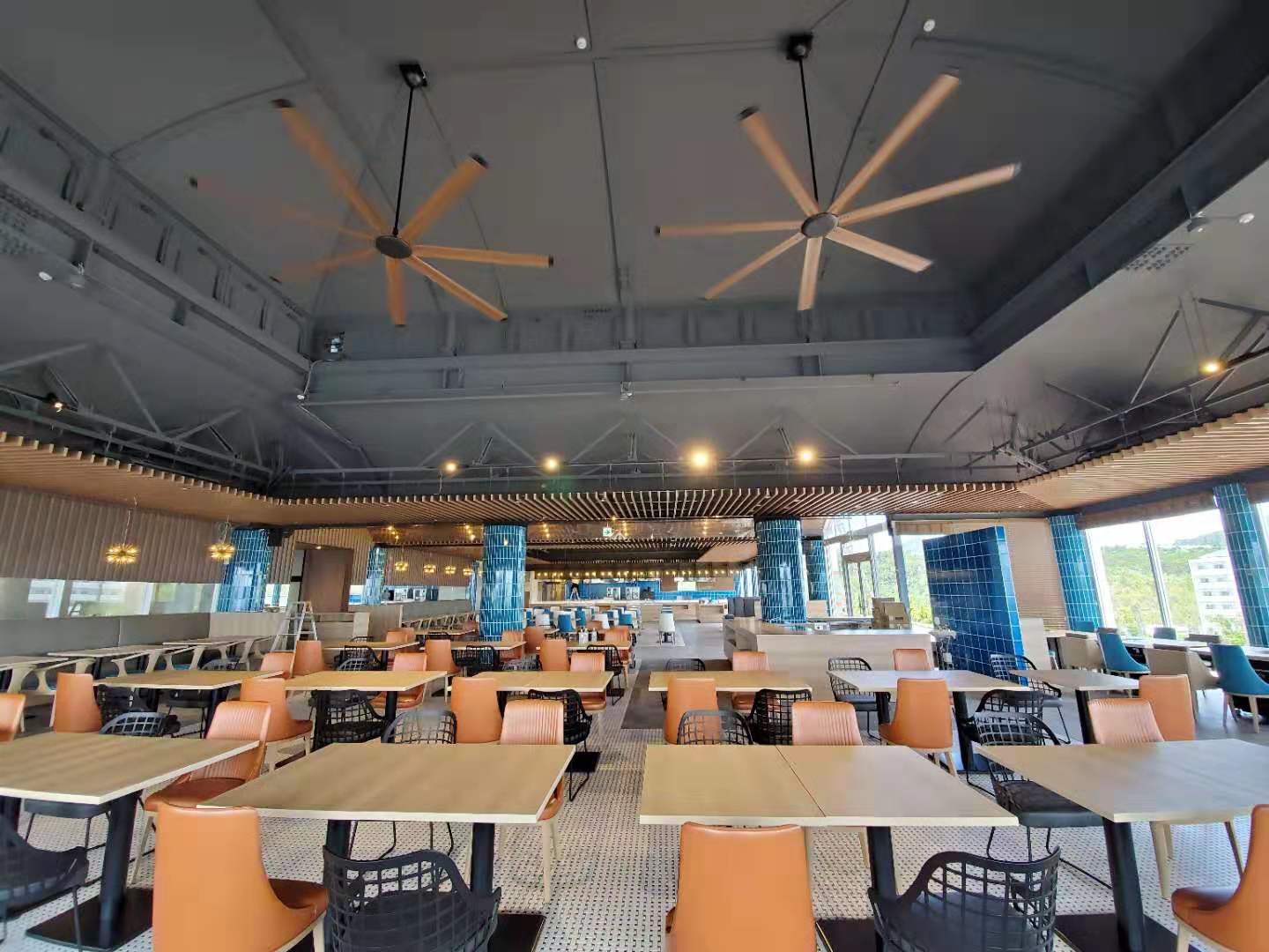 ventilateur hvls restaurant